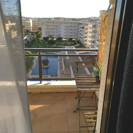 Pina Holidays Apartment